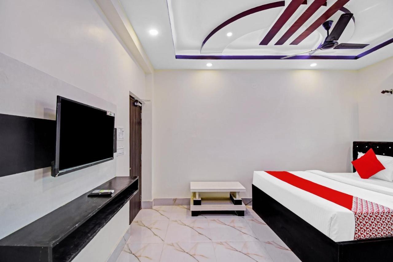 Oyo 86602 Hotel Dream Palace Kalkata Exteriér fotografie