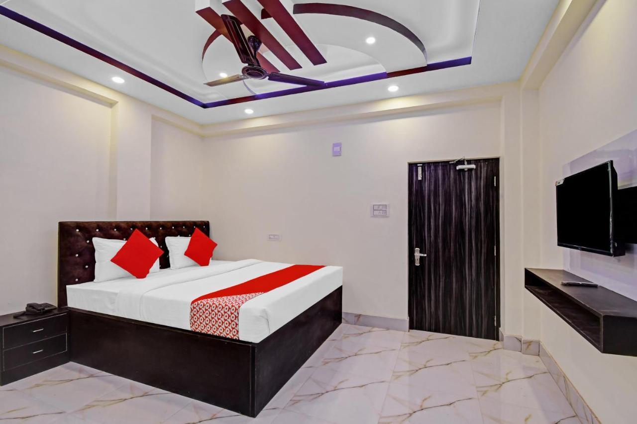 Oyo 86602 Hotel Dream Palace Kalkata Exteriér fotografie